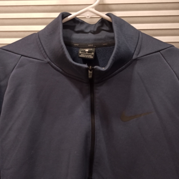 Nike Sweater zip up jacket - Picture 3 of 11